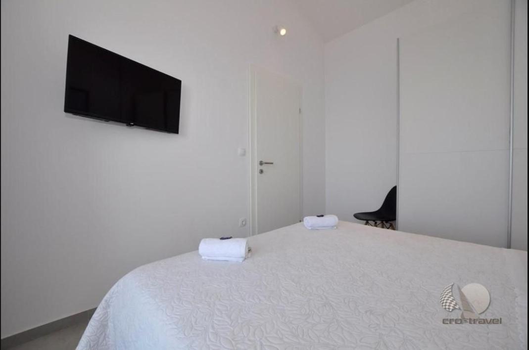 Apartmani Miranda Drašnice Eksteriør billede