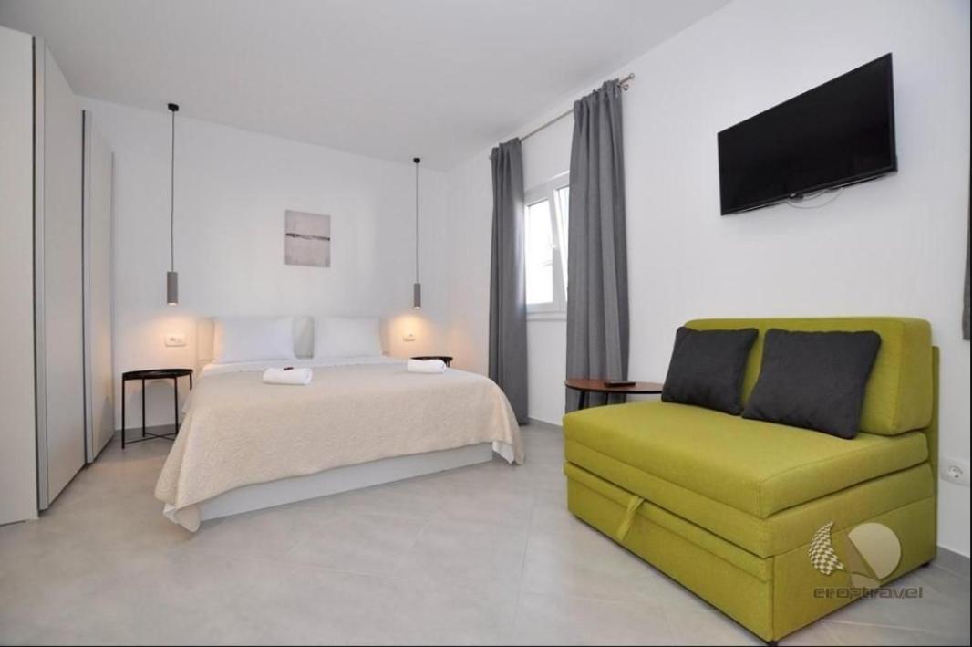 Apartmani Miranda Drašnice Eksteriør billede