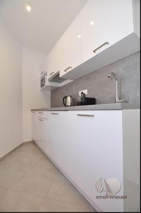 Apartmani Miranda Drašnice Eksteriør billede